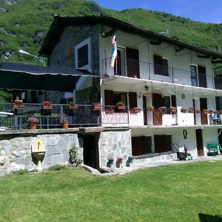 La Ghita Bed & Breakfast Sparone Dış mekan fotoğraf