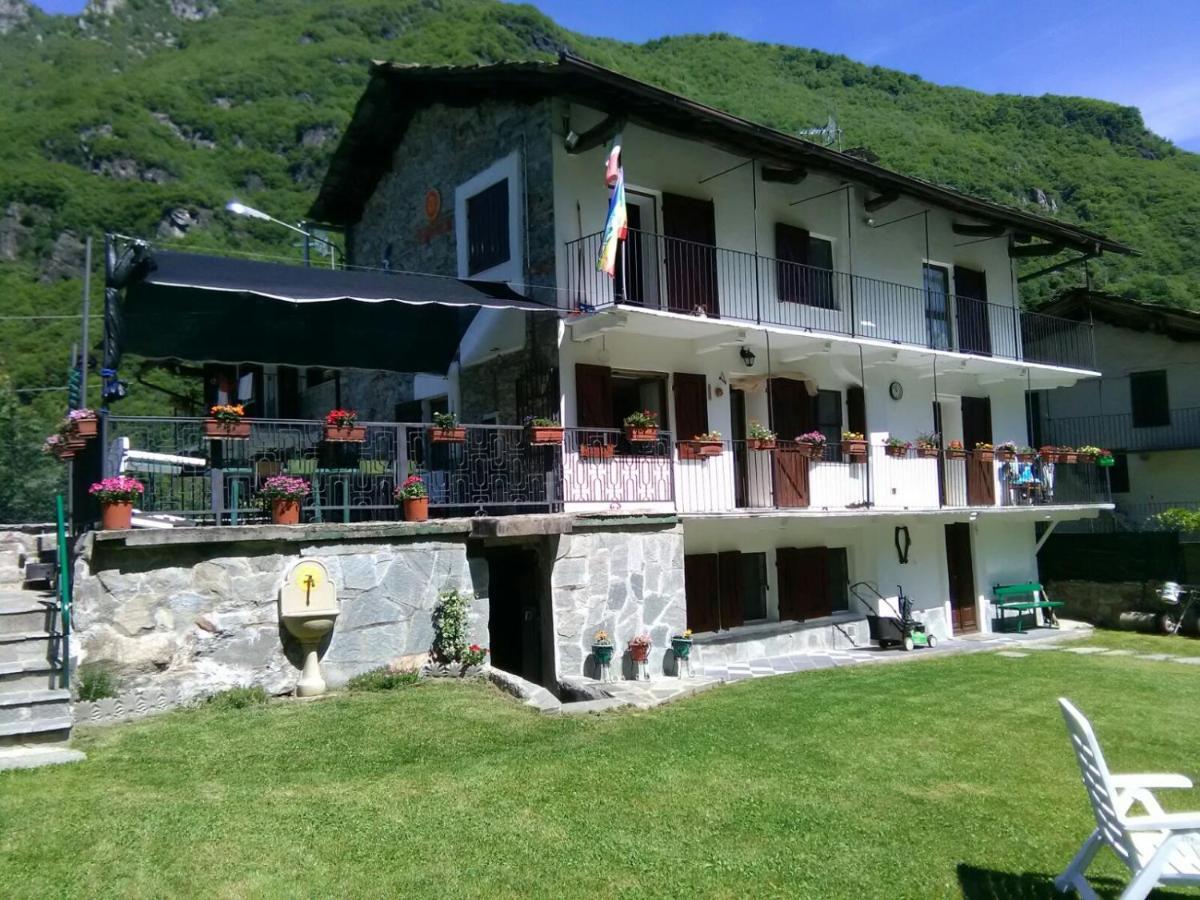 La Ghita Bed & Breakfast Sparone Dış mekan fotoğraf