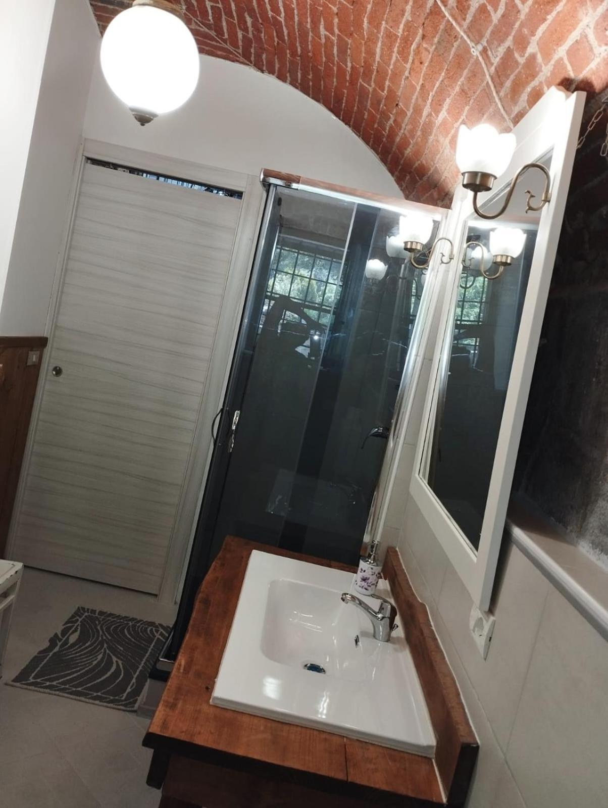 La Ghita Bed & Breakfast Sparone Dış mekan fotoğraf