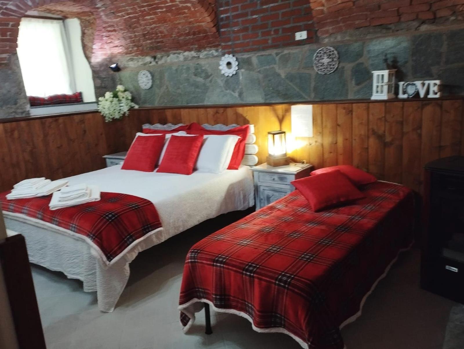 La Ghita Bed & Breakfast Sparone Dış mekan fotoğraf